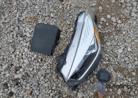 2017 Ford Escape Titanium from USA, damaged, VIN 1FMCU9JD0HUC89677